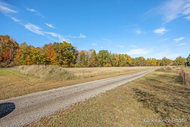 $1,950,000 | 4390 22 Mile Road Northwest, Grant, MI 49327