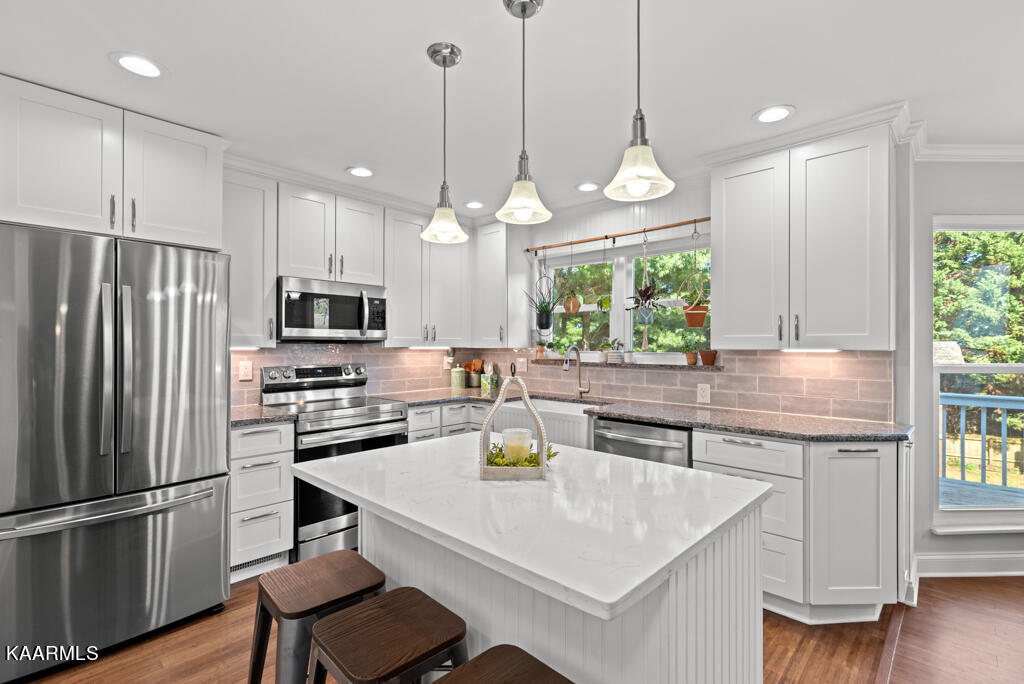 1348 Wenlock Road Knoxville, TN 37922 - Photo 5 of 35 5 - Kitchen