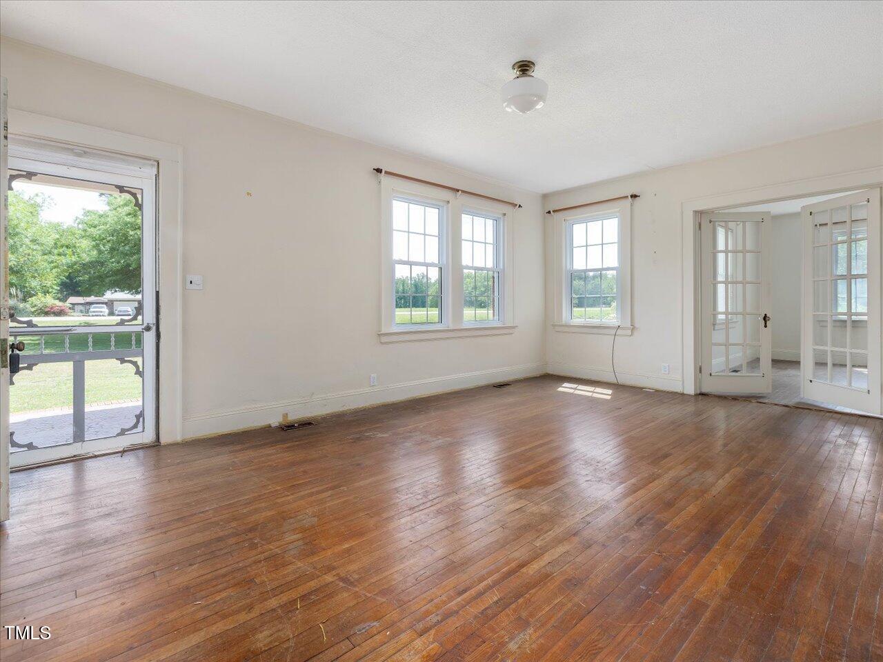 10186 Highway 97 Middlesex, NC 27557 - Photo 10 of 70 10-010-10186NC-97-20250502