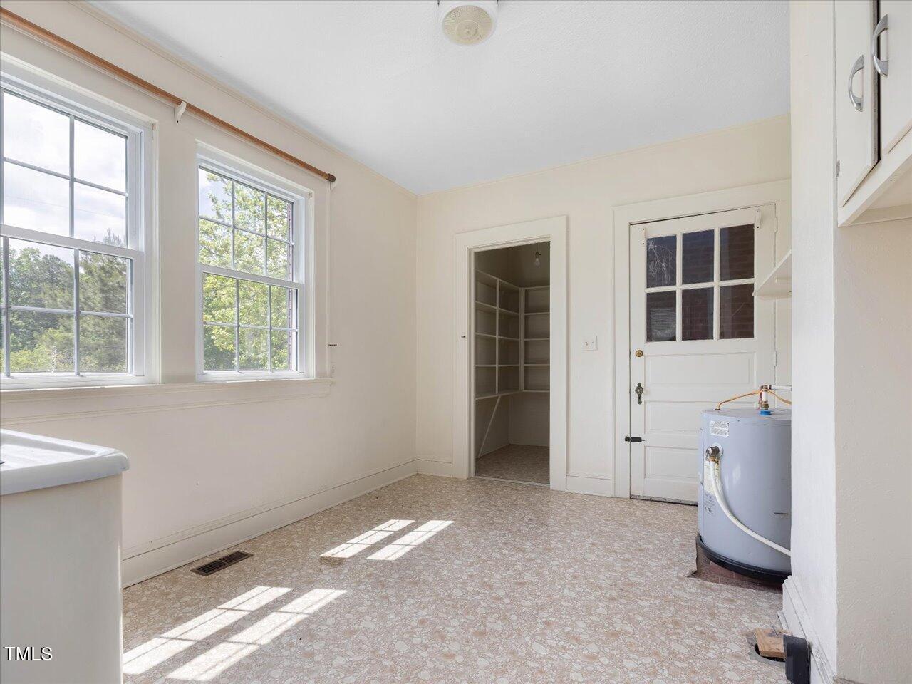 10186 Highway 97 Middlesex, NC 27557 - Photo 14 of 70 14-014-10186NC-97-20250502