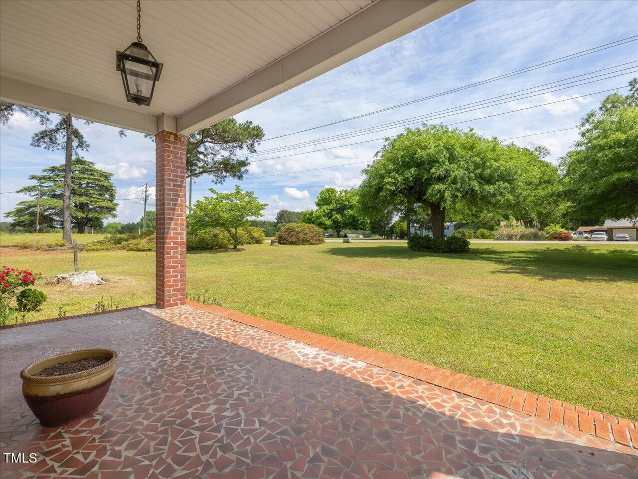 10186 Highway 97 Middlesex, NC 27557 - Photo 8 of 70 08-008-10186NC-97-20250502