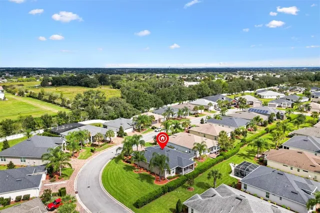 $325,000 | 10404 Silver Maple Avenue, Oxford, FL 34484