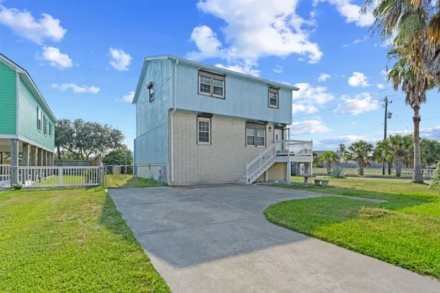 $256,900 | 2503 57th Street, Galveston, TX 77551