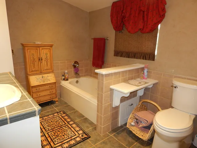 $214,000 | 203 Pine Street, McLean, TX 79057