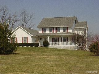 Colonial on 7.35 Acres