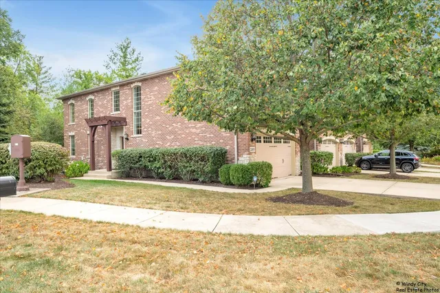 $585,000 | 2453 Nicola Court, Addison, IL 60101