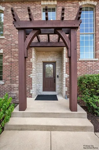 $585,000 | 2453 Nicola Court, Addison, IL 60101