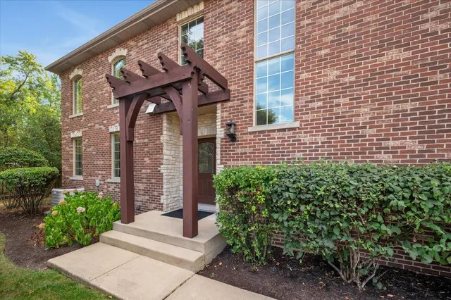 $585,000 | 2453 Nicola Court, Addison, IL 60101