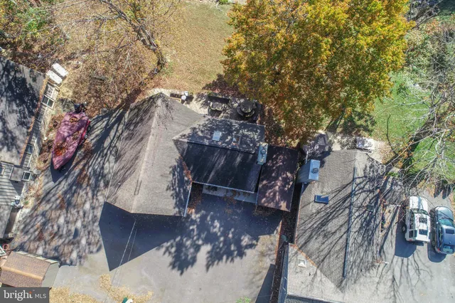 a view of outdoor space yard and patio