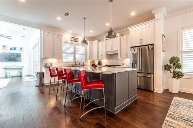 $1,200,000 | 22 Carolina Avenue, Oakmont, PA 15139