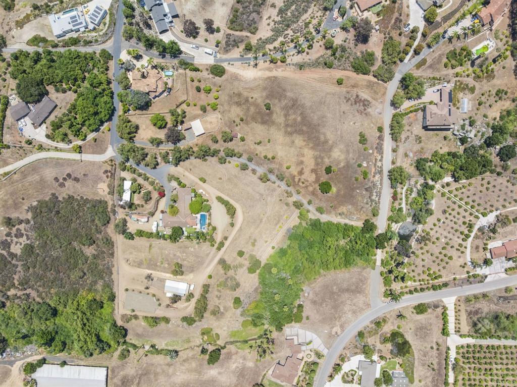 31801 Wrightwood Road Bonsall, CA 92003 - Photo 17 of 45