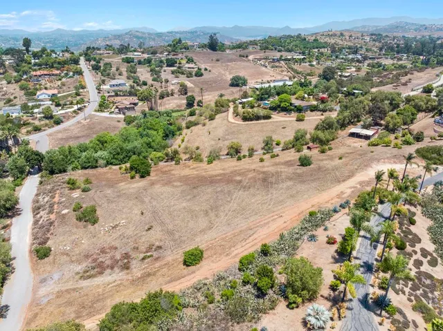 $425,000 | 31801 Wrightwood Road, Bonsall, CA 92003