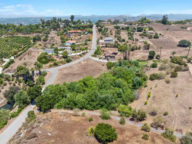 $425,000 | 31801 Wrightwood Road, Bonsall, CA 92003