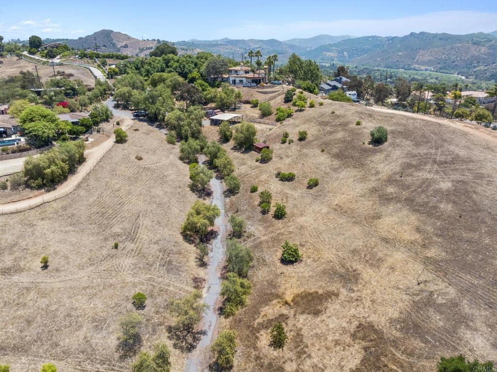 31801 Wrightwood Road Bonsall, CA 92003 - Photo 33 of 45