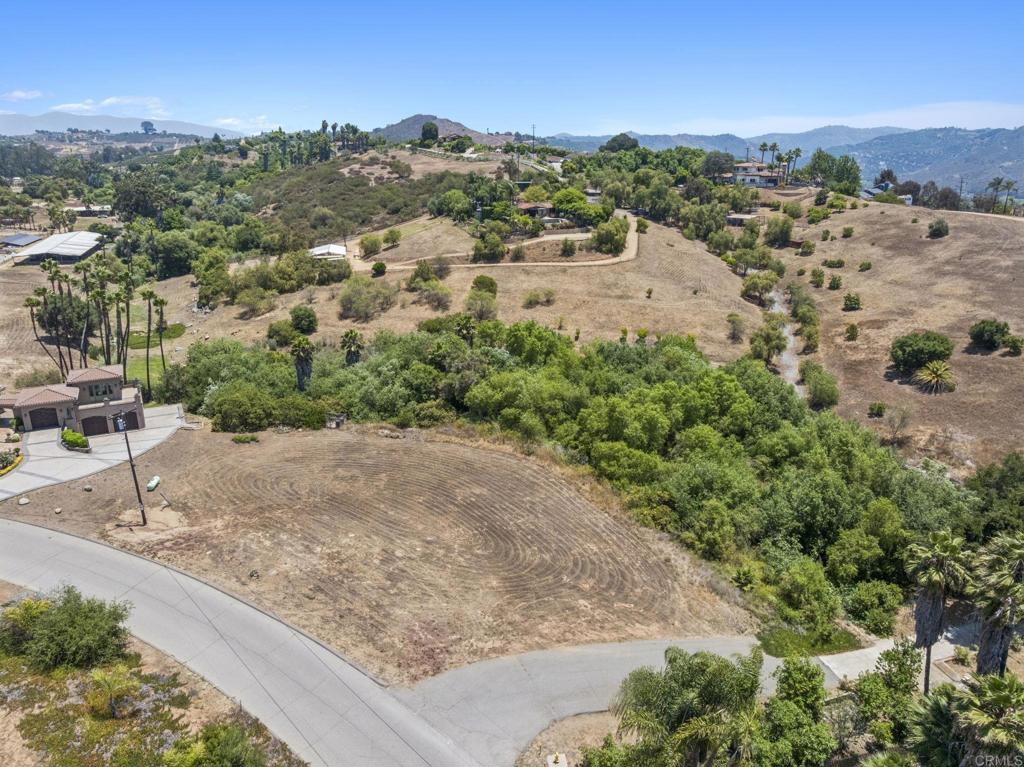 31801 Wrightwood Road Bonsall, CA 92003 - Photo 38 of 45