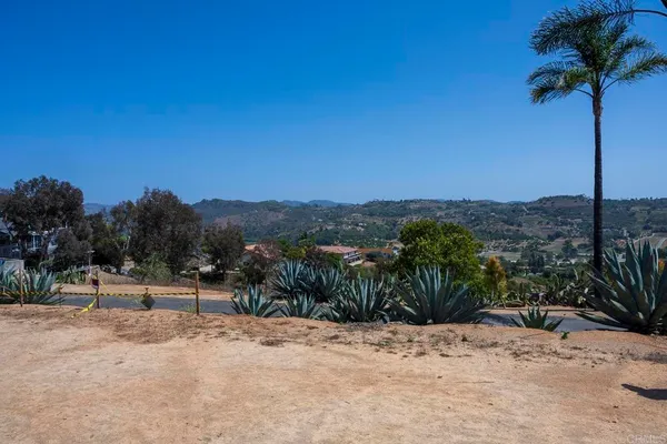 $425,000 | 31801 Wrightwood Road, Bonsall, CA 92003