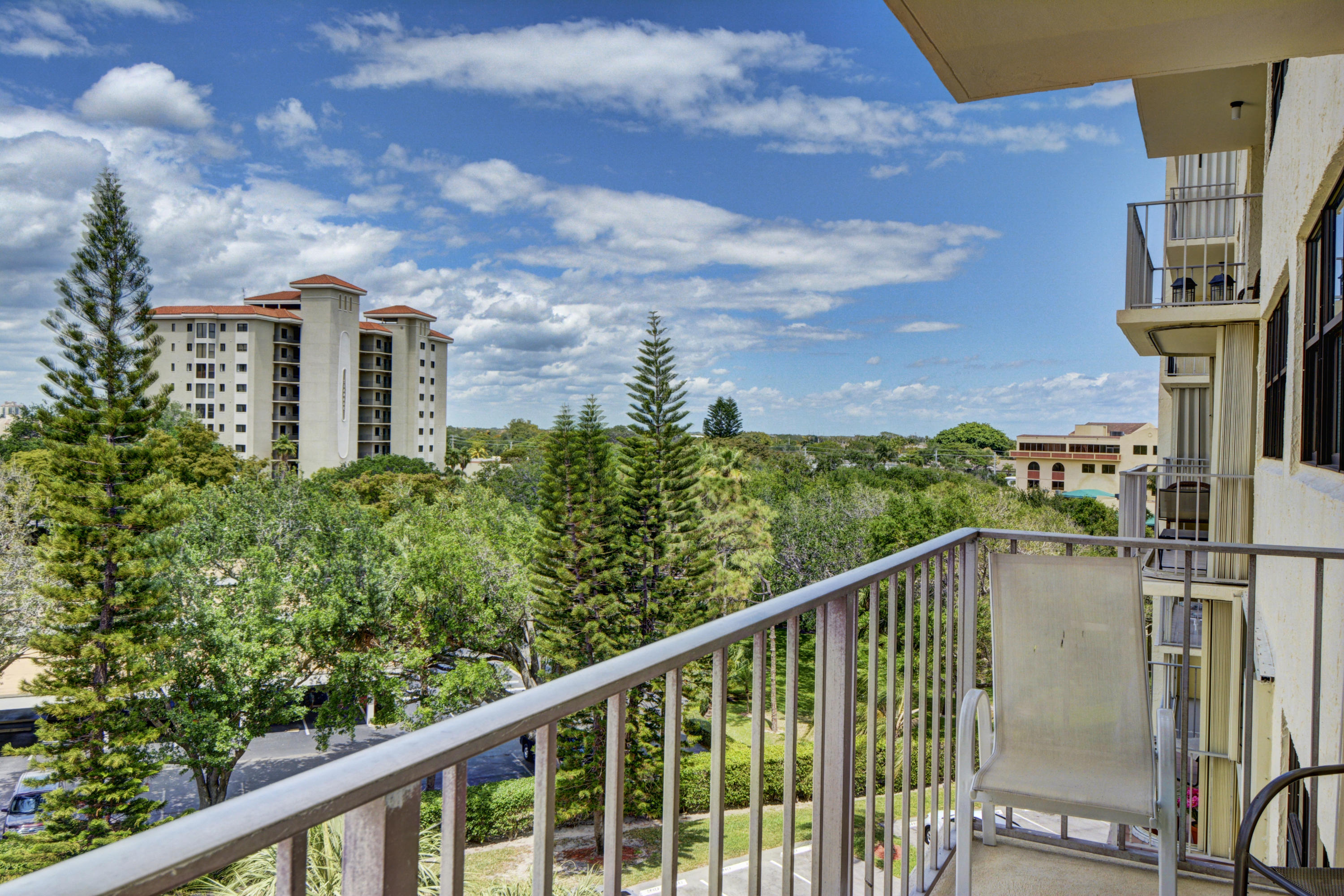 336 Golfview Road, Unit 614 North Palm Beach, FL 33408 - Photo 11 of 47 VIEWS
