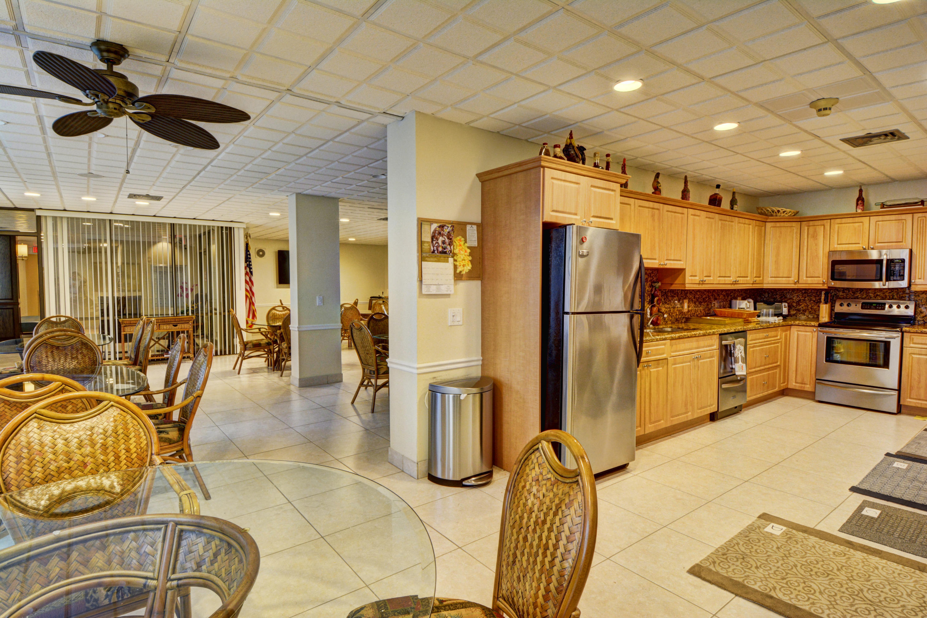 336 Golfview Road, Unit 614 North Palm Beach, FL 33408 - Photo 39 of 47 COMMUNITY ROOM