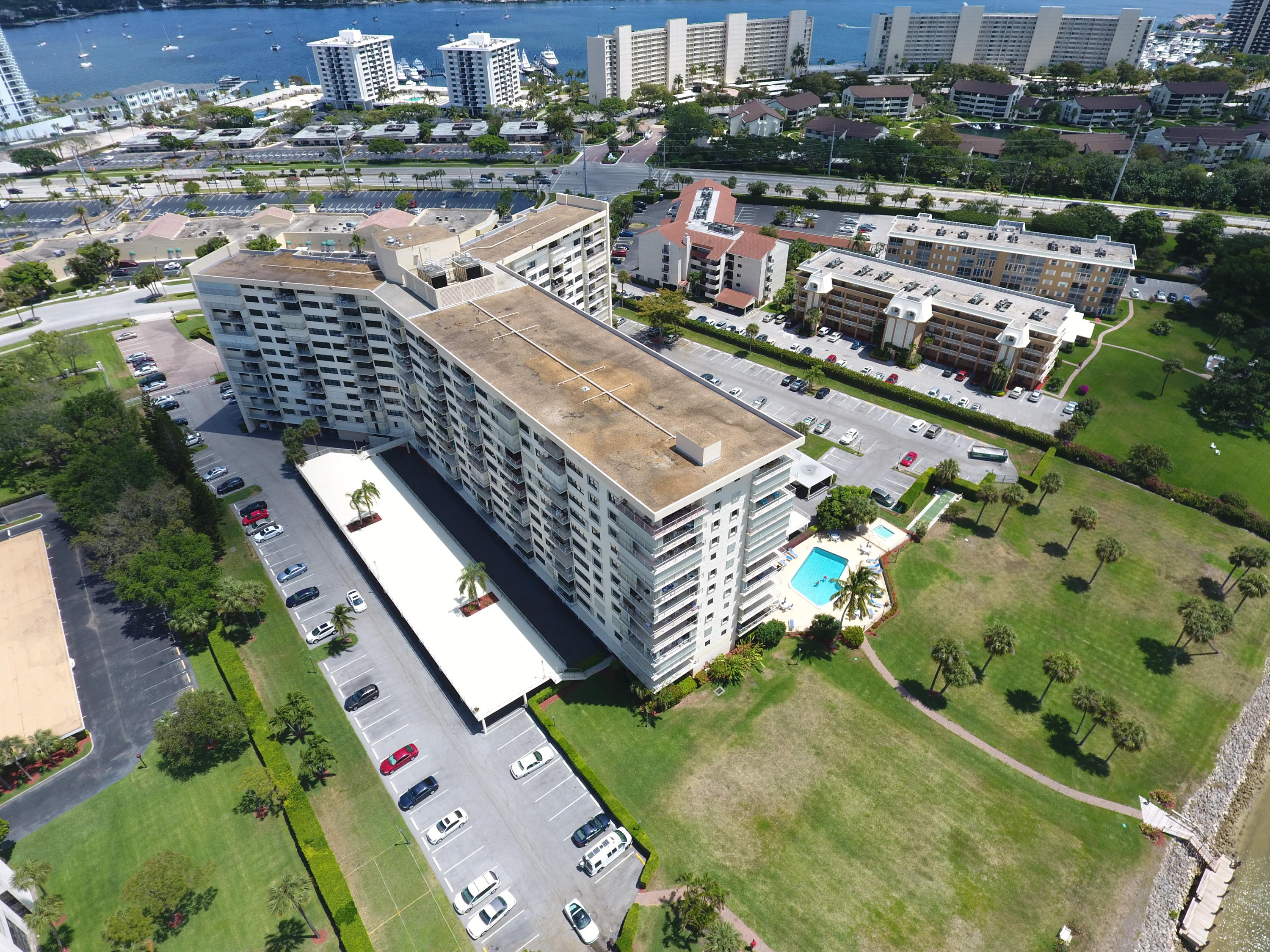336 Golfview Road, Unit 614 North Palm Beach, FL 33408 - Photo 44 of 47 DJI_0020