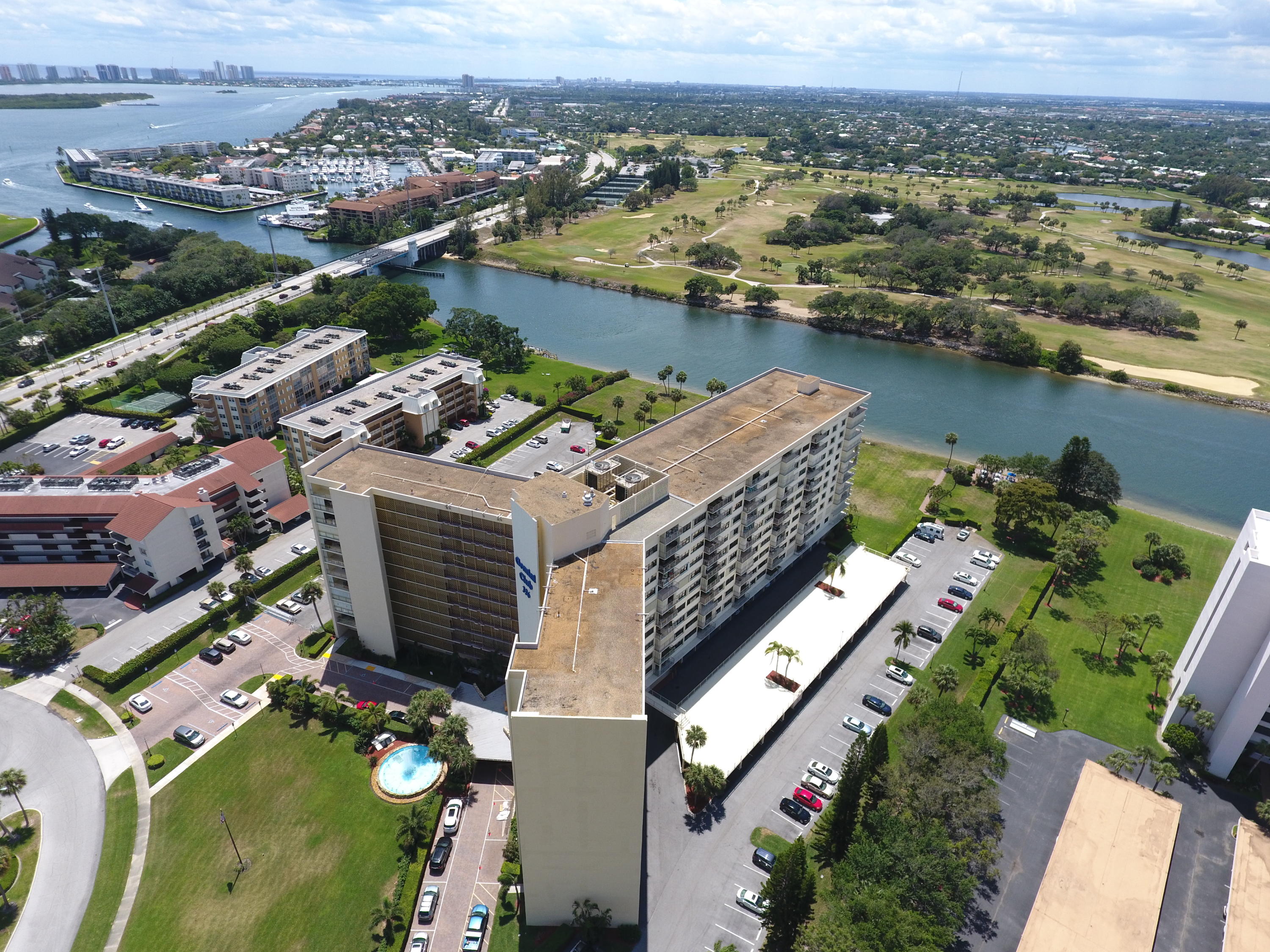 336 Golfview Road, Unit 614 North Palm Beach, FL 33408 - Photo 45 of 47 AERIAL VIEWS