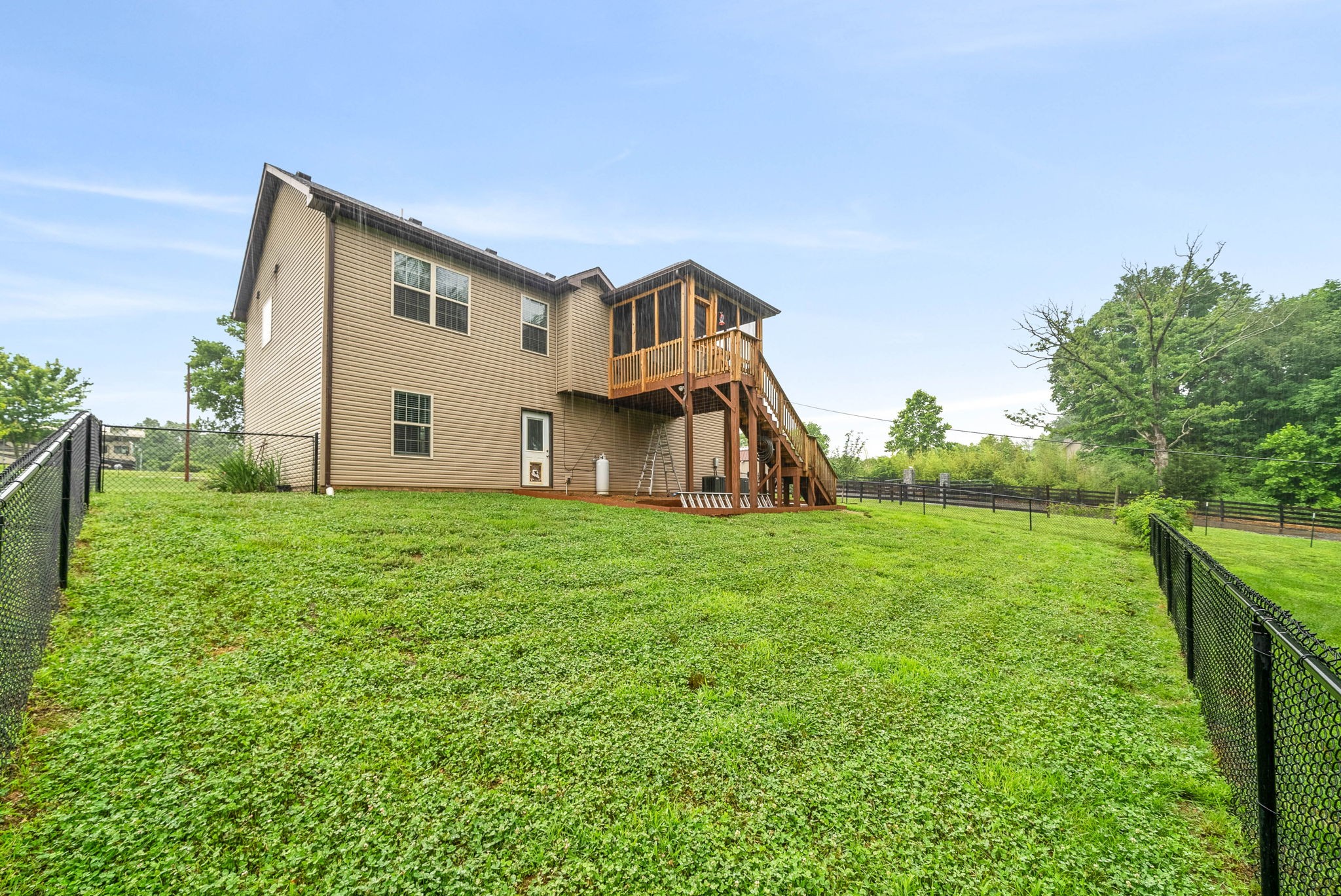 1220 Grays Chapel Road Southside, TN 37171 - Photo 32 of 36 Gallery Image 32