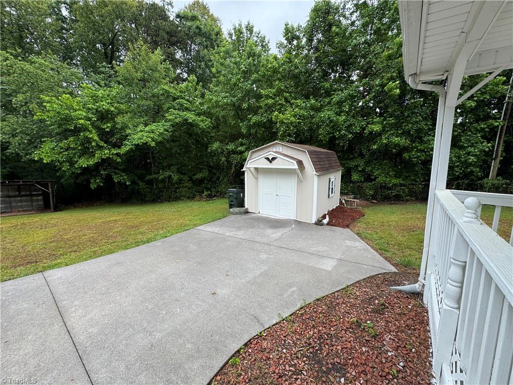 6126 Ridge Road Tobaccoville, NC 27050 - Photo 10 of 47 Gallery Image 10