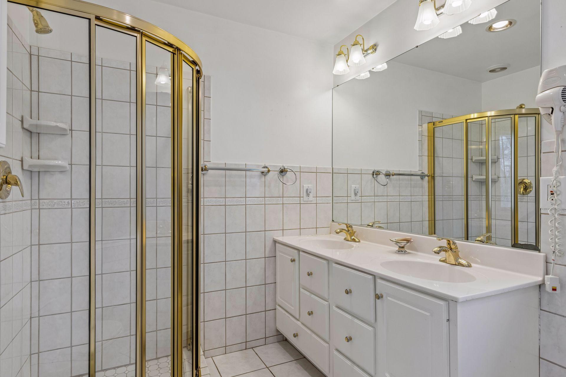 1025 Colby Street St. Paul, MN 55116 - Photo 15 of 22