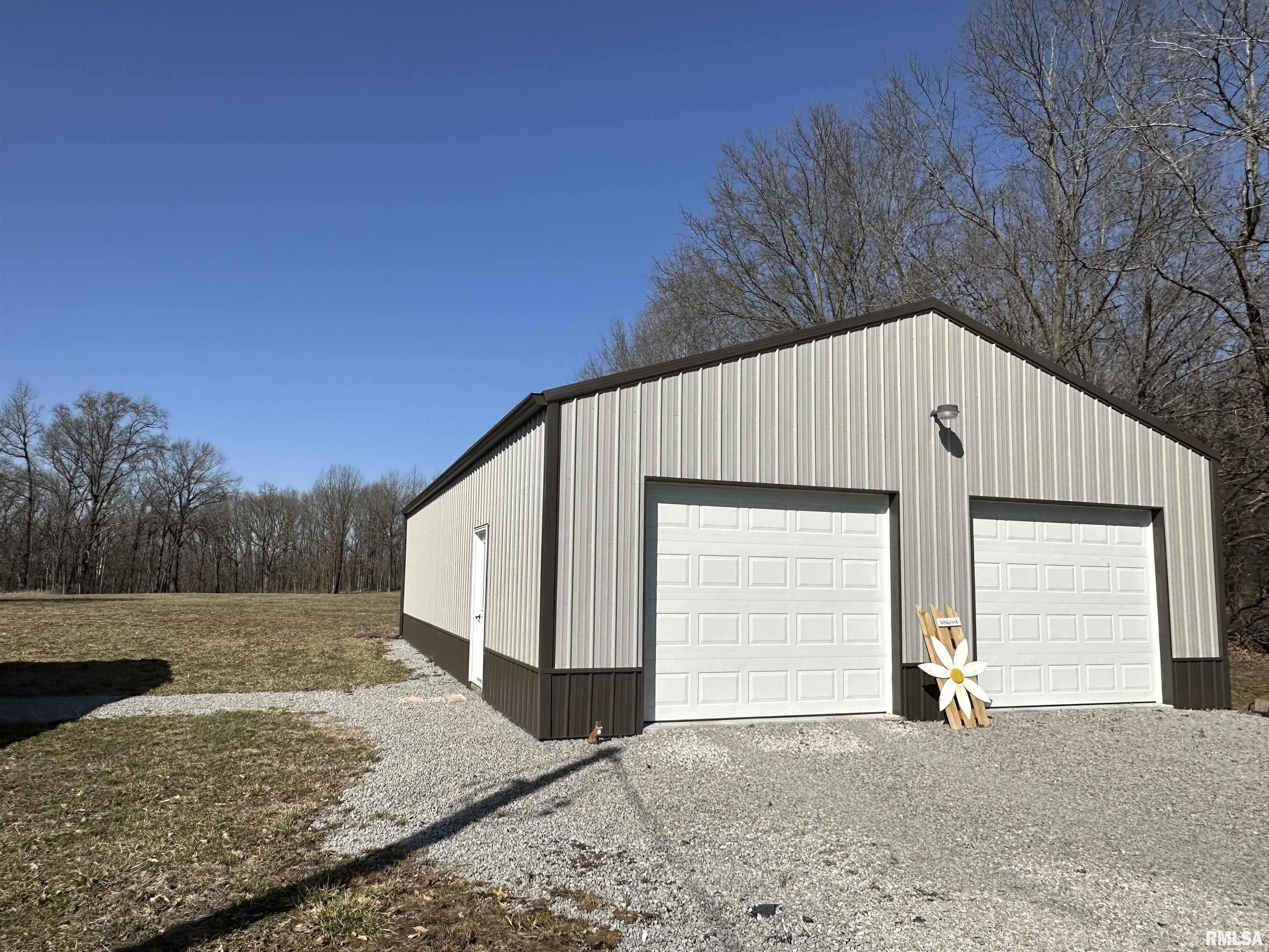 2979 Bundyville Road Walnut Hill, IL 62893 - Photo 37 of 70