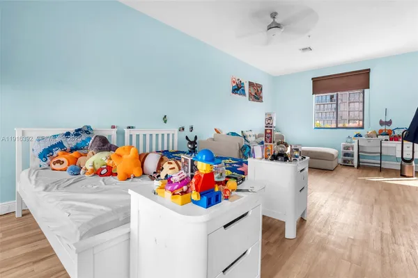 $1,500,000 | 1162 98th Street, Unit 4, Bay Harbor Islands, FL 33154