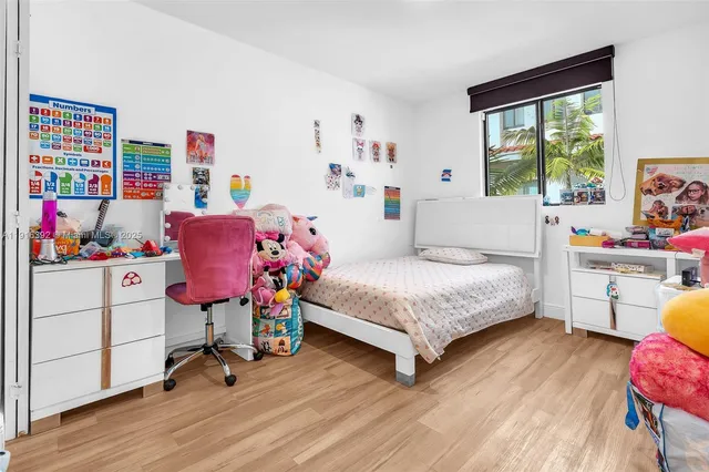 $1,500,000 | 1162 98th Street, Unit 4, Bay Harbor Islands, FL 33154