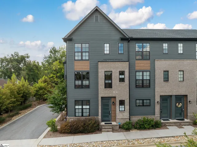 $590,000 | 7 Hub Street, Greenville, SC 29601