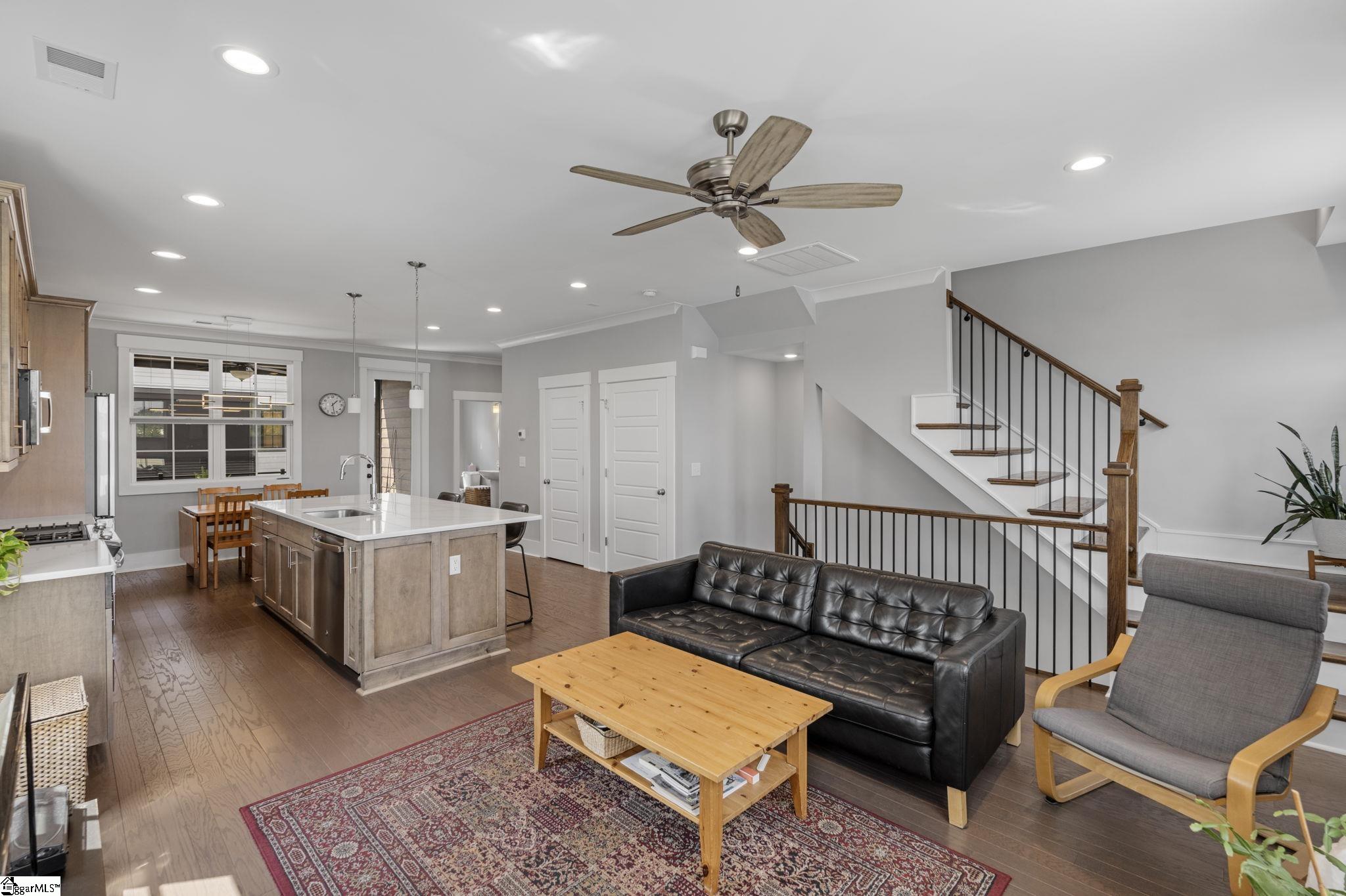 7 Hub Street Greenville, SC 29601 - Photo 26 of 34