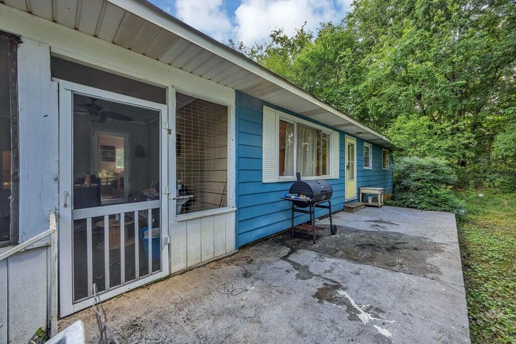 255 Norton Bridge Road Chatsworth, GA 30705 - Photo 4 of 25 255-4