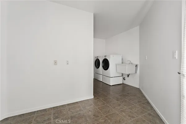 $2,999,999 | 385 South Via Montanera, Anaheim Hills, CA 92807