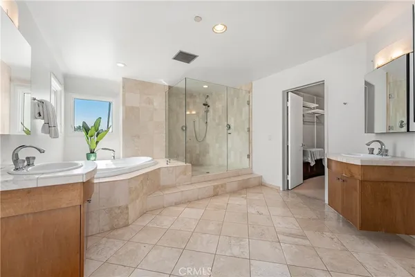 $2,999,999 | 385 South Via Montanera, Anaheim Hills, CA 92807