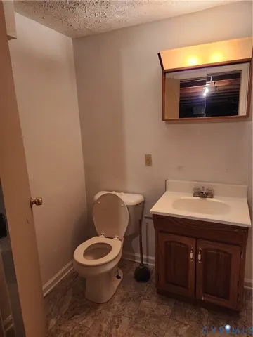 $1,400 | 1071 Samuel Road, Alton, VA 24520