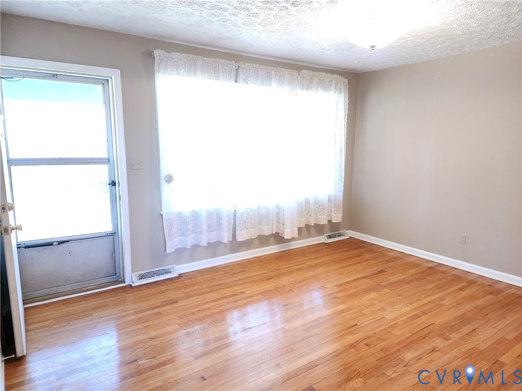 1071 Samuel Road Alton, VA 24520 - Photo 4 of 17