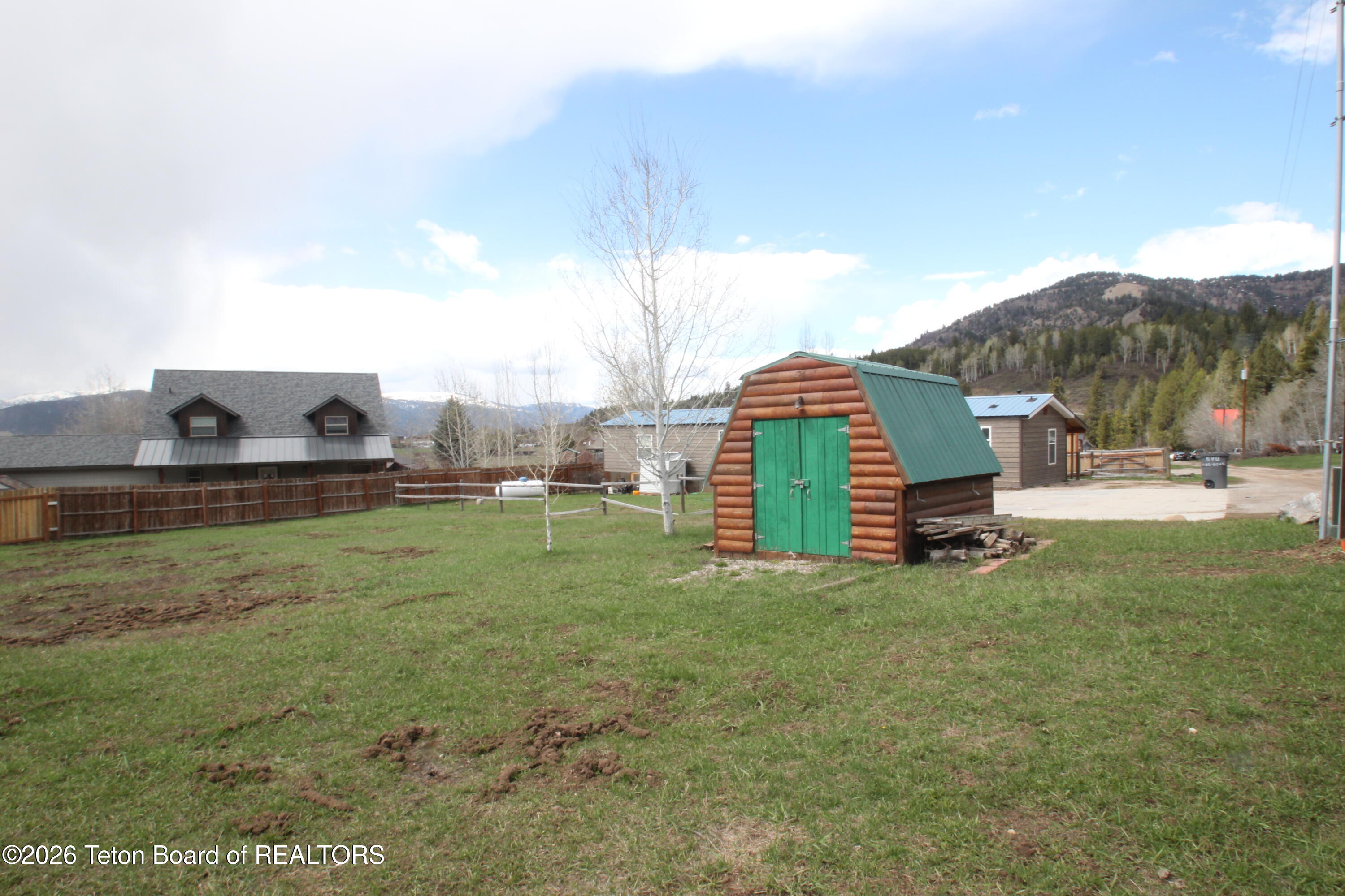 10 Foothill Boulevard Alpine, WY 83128 - Photo 19 of 21 IMG_2745