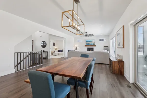 $817,500 | 6256 John F Kennedy Drive, DeForest, WI 53532