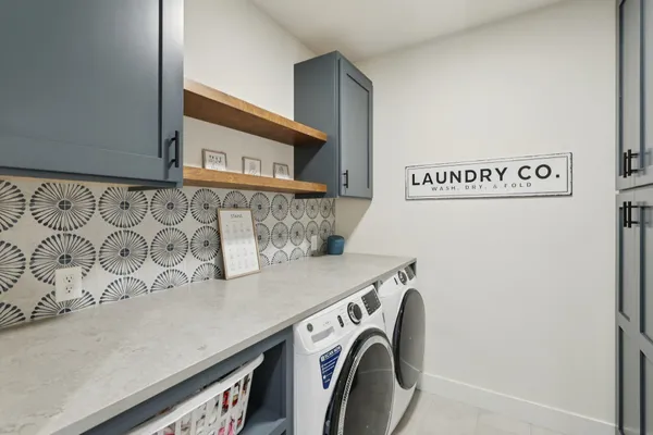 $817,500 | 6256 John F Kennedy Drive, DeForest, WI 53532