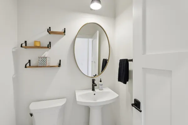 $817,500 | 6256 John F Kennedy Drive, DeForest, WI 53532