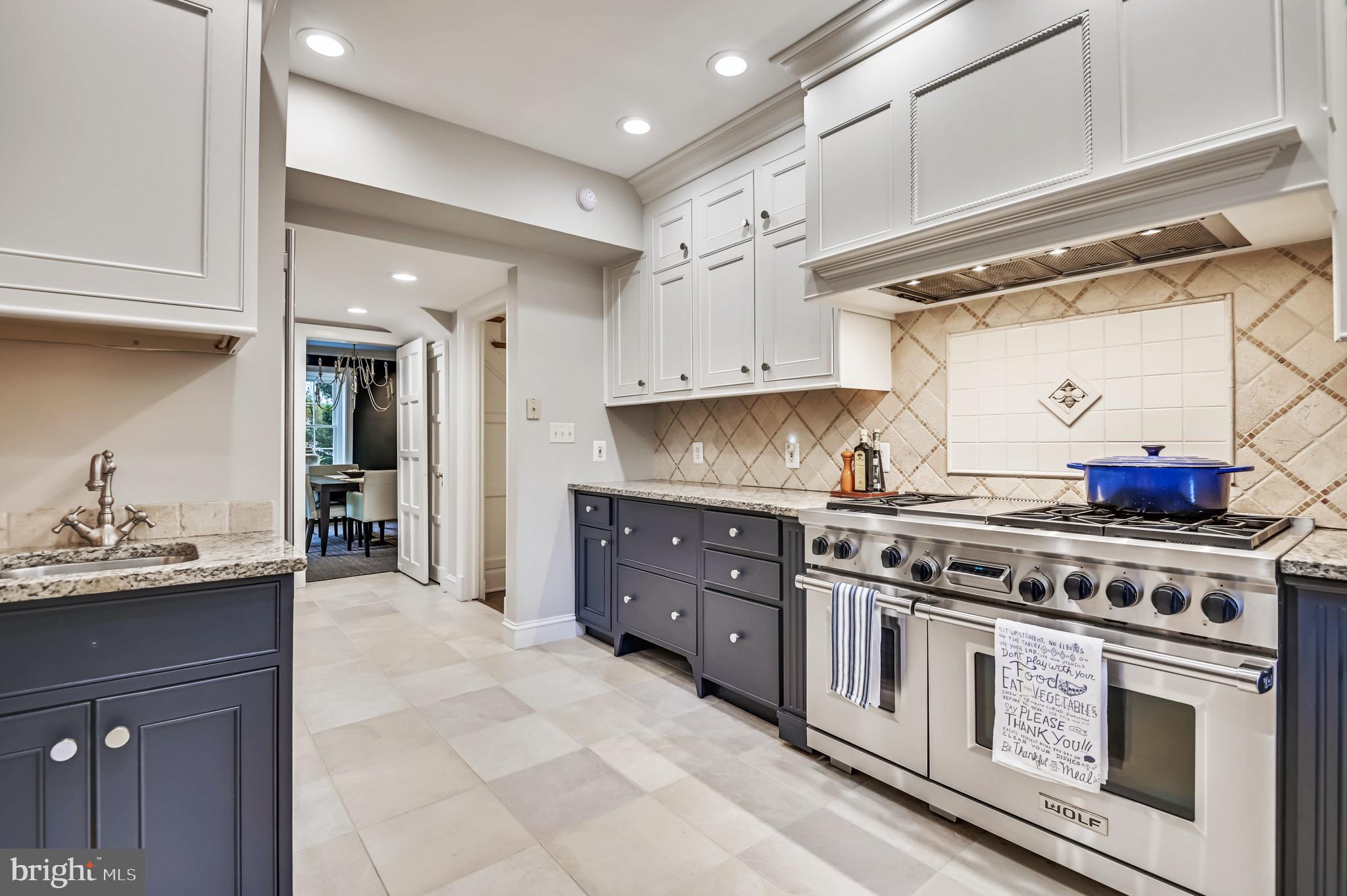 5217 Springlake Way Baltimore, MD 21212 - Photo 13 of 62 Stainless appliances