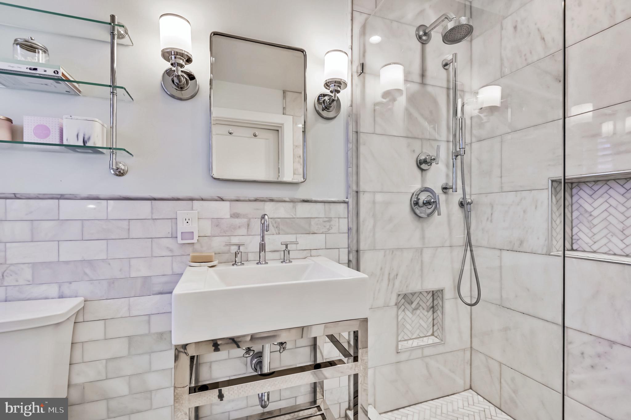 5217 Springlake Way Baltimore, MD 21212 - Photo 39 of 62 Renovated marble bath