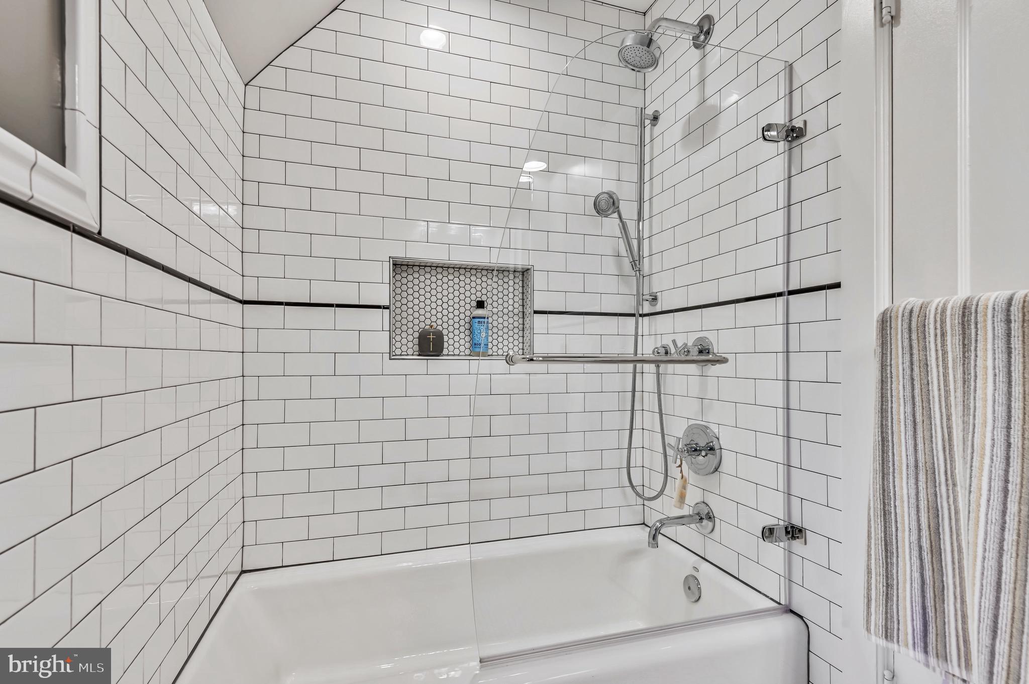 5217 Springlake Way Baltimore, MD 21212 - Photo 45 of 62 Renovated bath