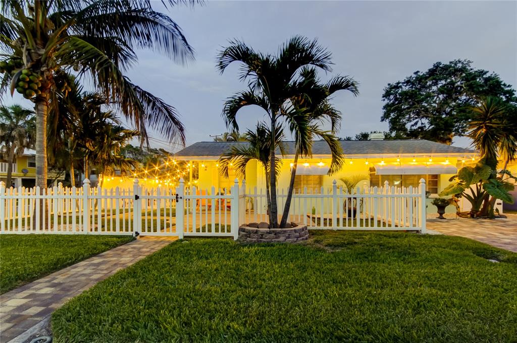 1907 2nd Street Indian Rocks Beach, FL 33785 - Photo 6 of 45