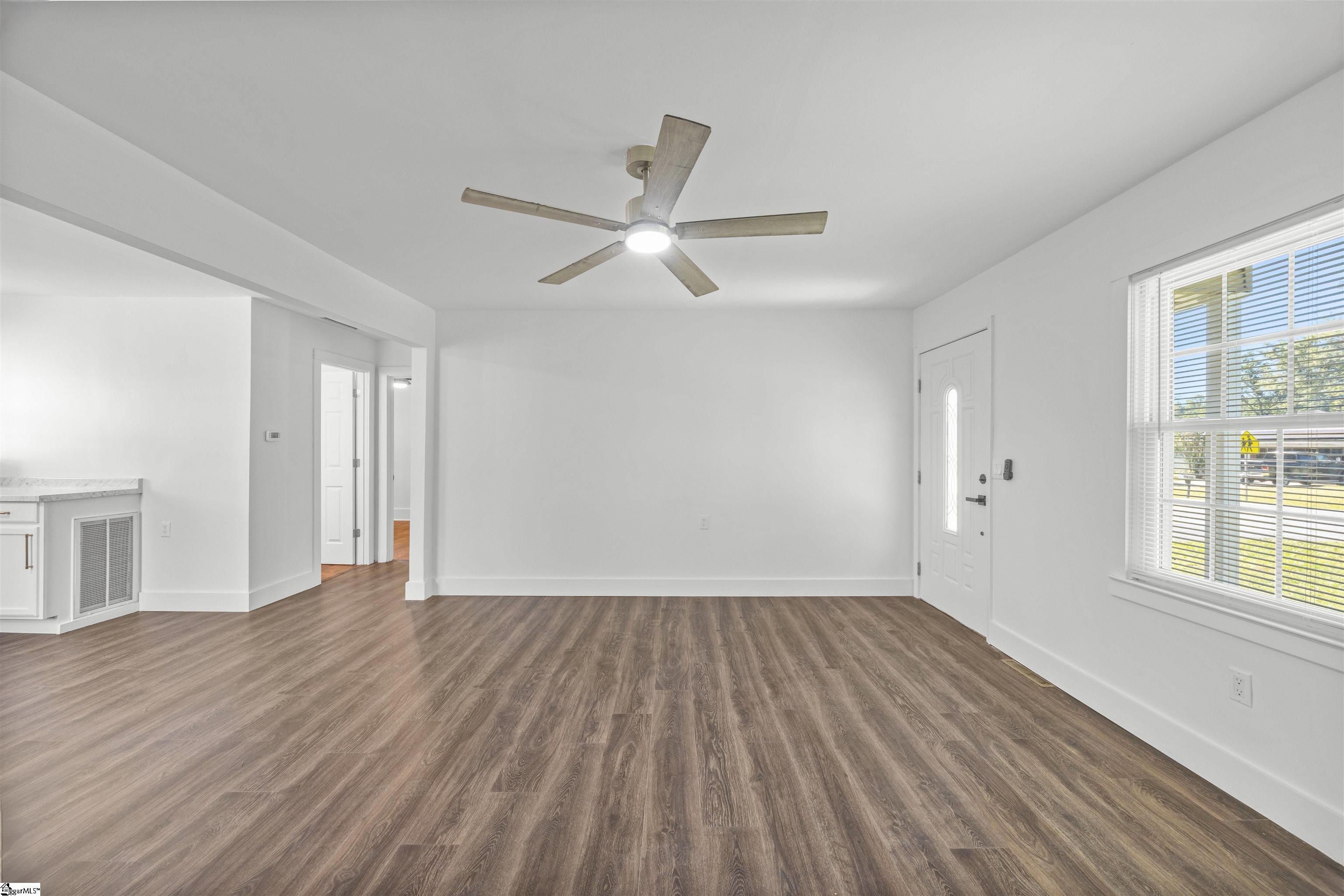 83 Blackstock Road Inman, SC 29349 - Photo 5 of 27