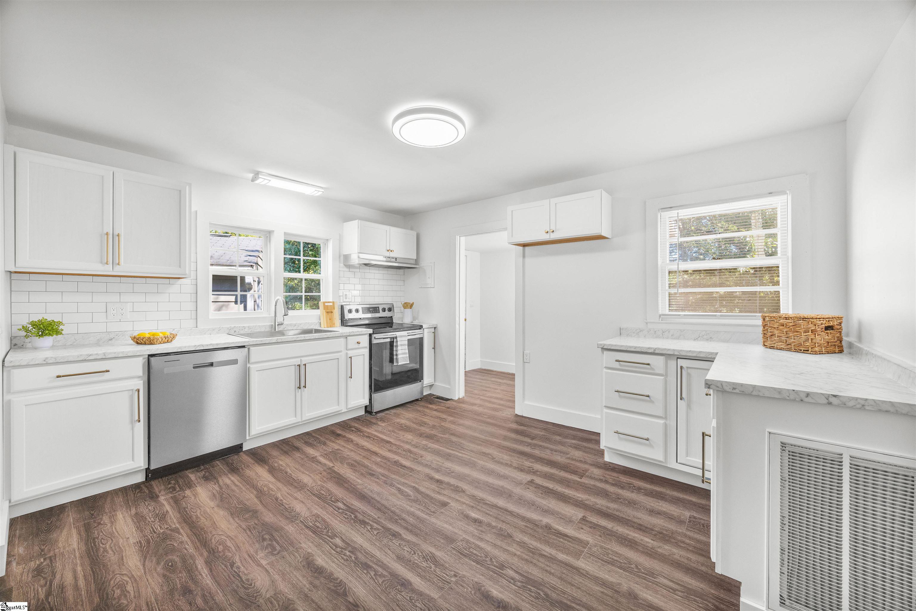 83 Blackstock Road Inman, SC 29349 - Photo 6 of 27