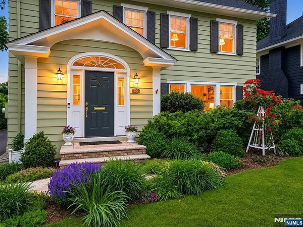 $1,295,000 | 120 Buckingham Road, Montclair, NJ 07043