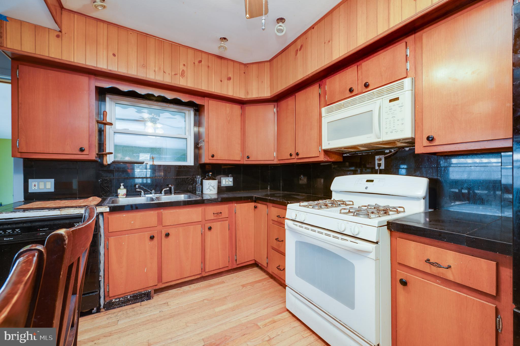 1228 Haycreek Road Birdsboro, PA 19508 - Photo 12 of 32 Gallery Image 12