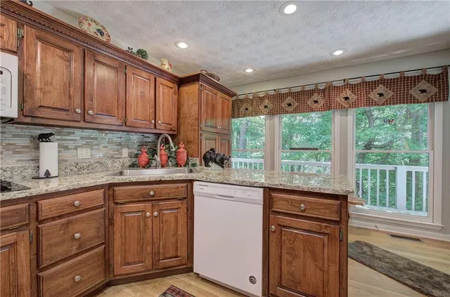 $469,000 | 354 Starcross Lane, Jasper, GA 30143